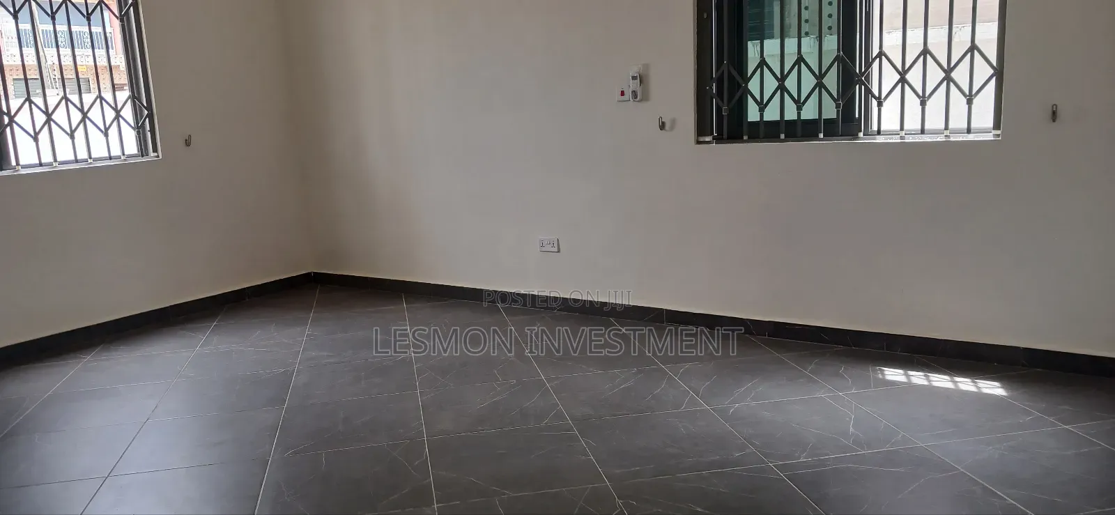 4bdrm Duplex in Lesmon Investments, Ability for rent