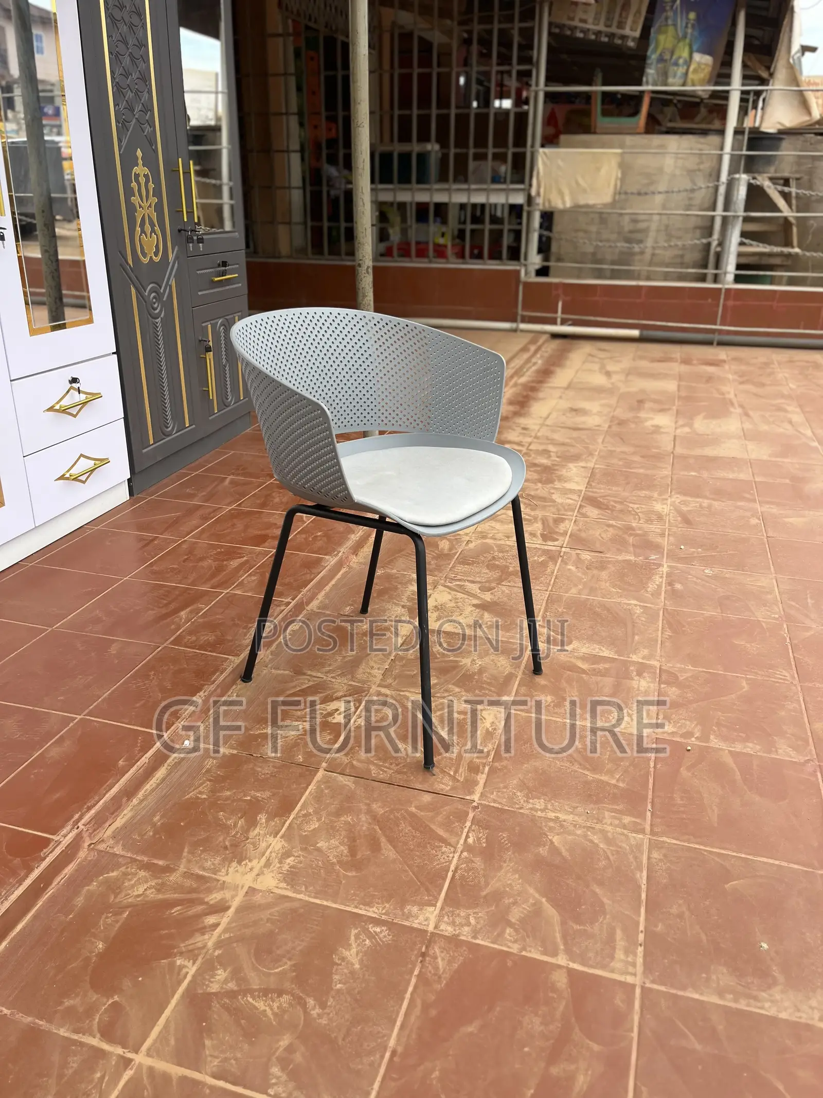 Plastic Dining Chairs