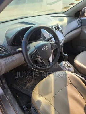Hyundai Accent GLS Automatic 2012 Gray