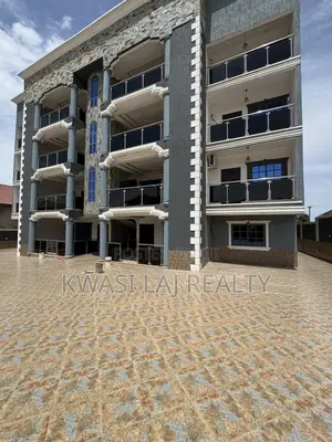2bdrm Apartment in Inside New Bortianor, Weija for rent