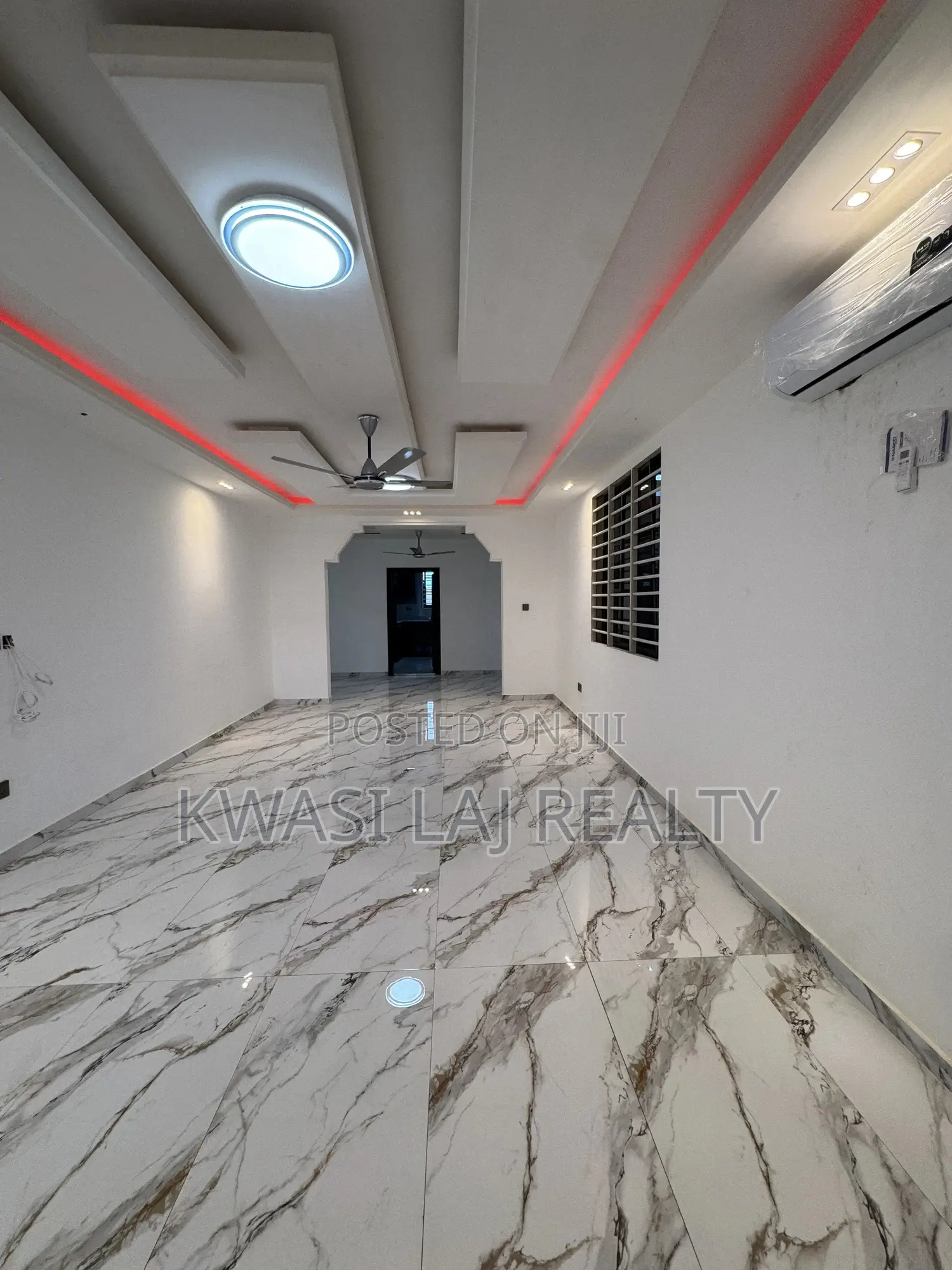 2bdrm Apartment in Inside New Bortianor, Weija for rent