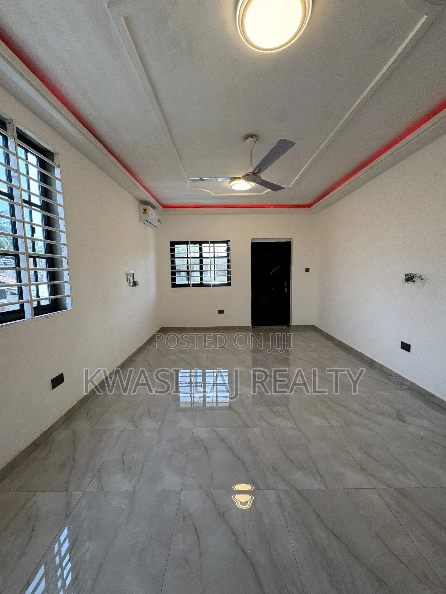 2bdrm Apartment in Inside New Bortianor, Weija for rent