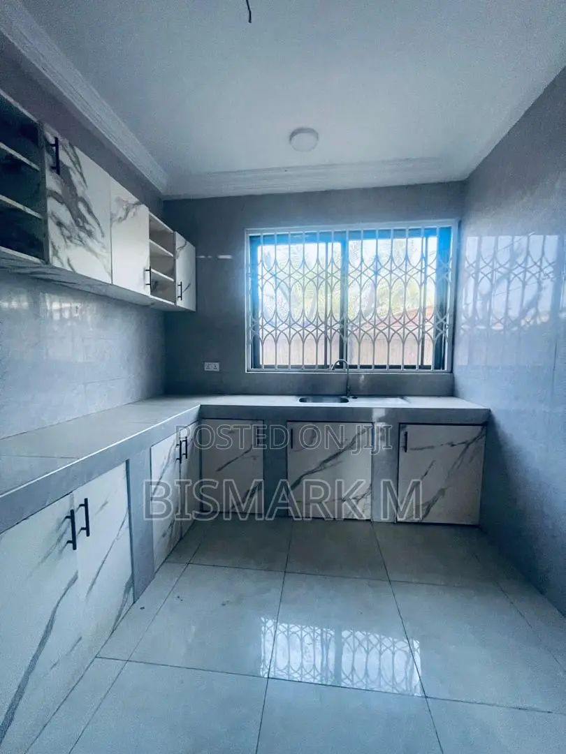 2bdrm Apartment in East Legon for rent