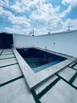 4bdrm House in Ashaley Botwe for sale