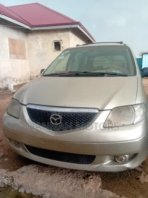 Mazda MPV 2005 Gold