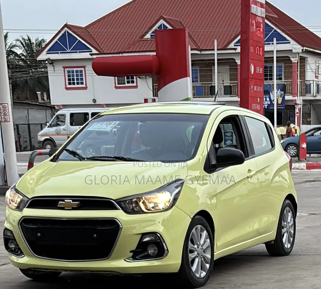Chevrolet Spark LT w/1LT CVT 2017 Yellow