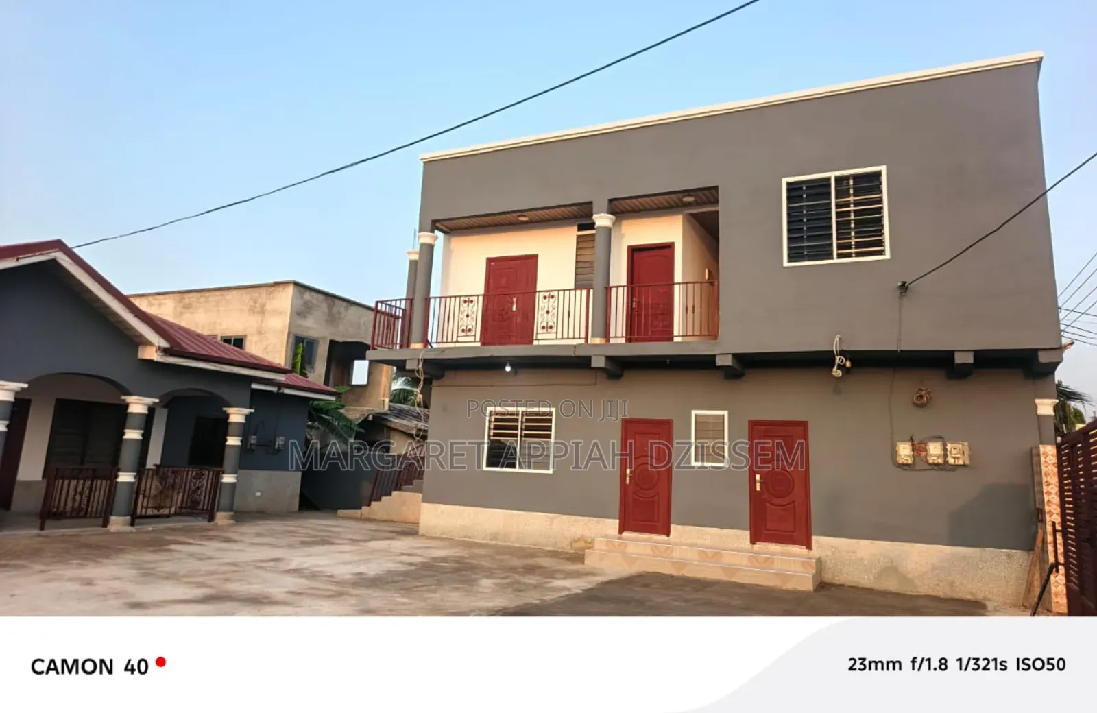 8bdrm House in Weija for sale