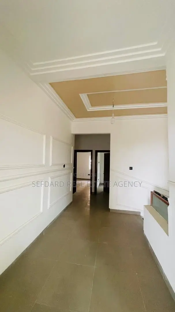 4bdrm Duplex in Sefdard Properties, Aburi for sale