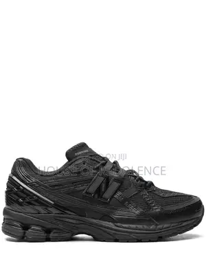 New Balance 1906r Triple Black Sneakers