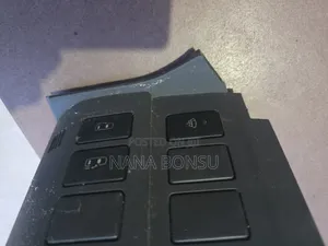 Toyota Voxy Dashboard Door Controls
