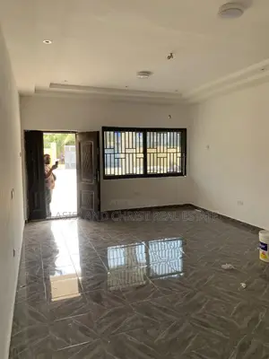 3bdrm House in Lasisi And Christ, Amasaman for rent