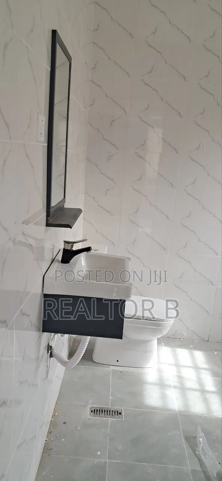 3bdrm House in Manet for sale