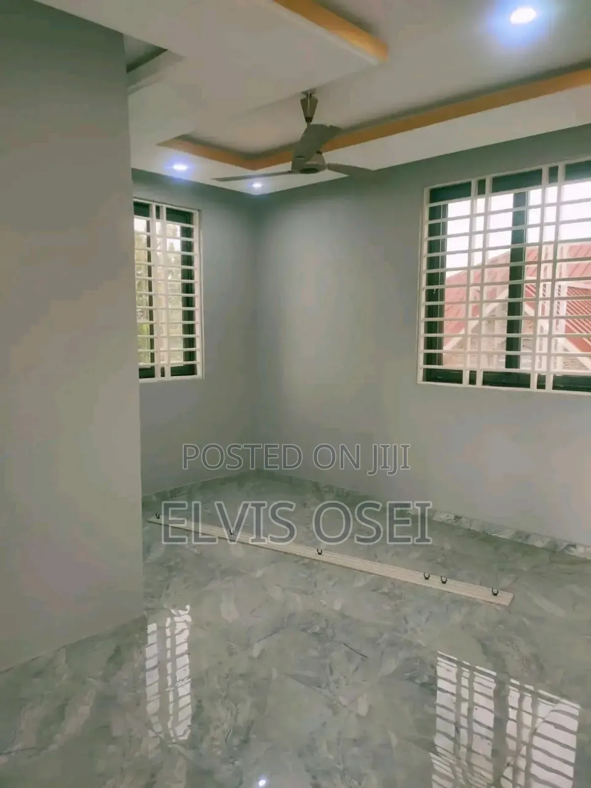 7bdrm House in Com 12 Tema, Community 25 for sale