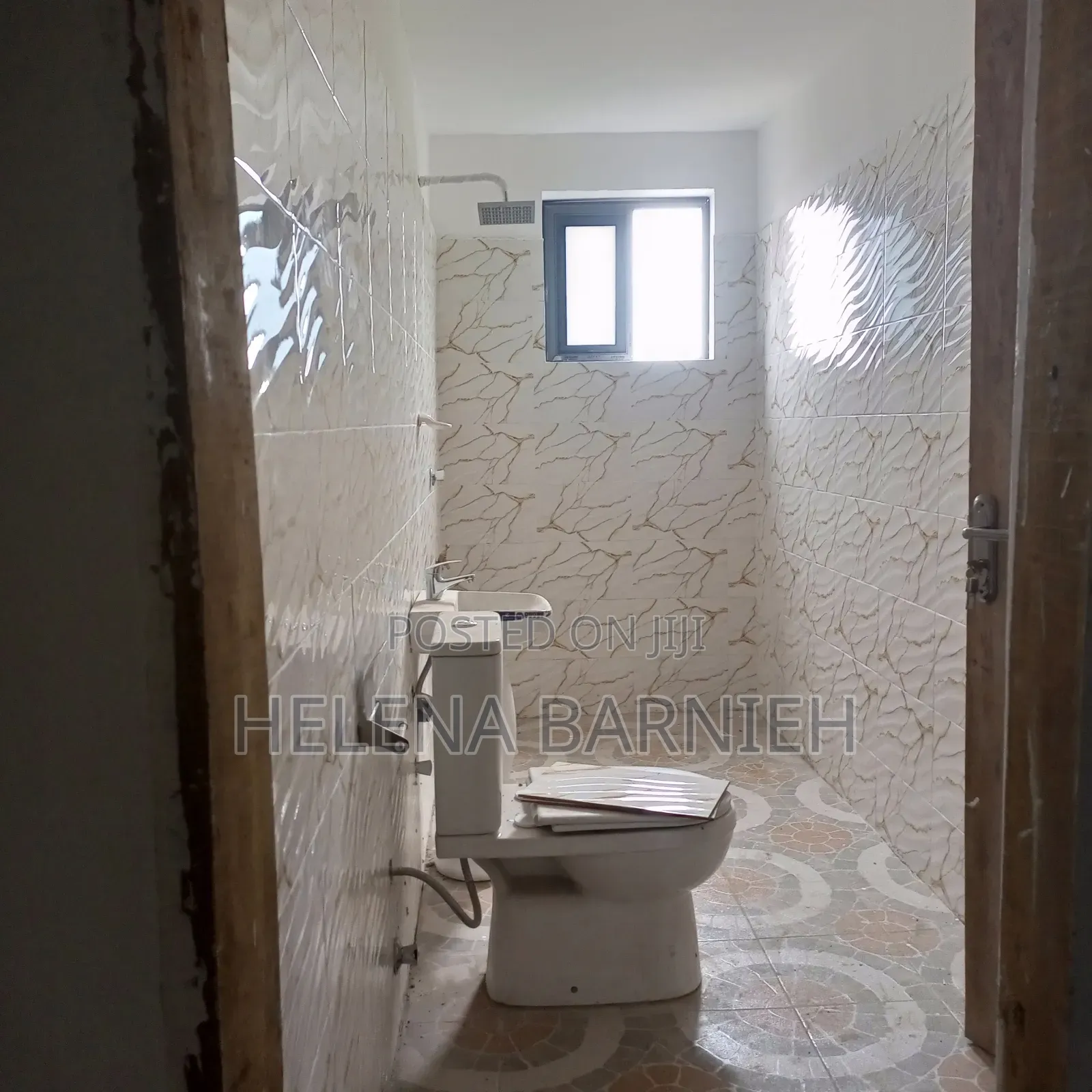 1bdrm Apartment in Helena Estate Agency, Abofu for rent