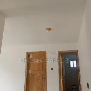 1bdrm Apartment in Helena Estate Agency, Abofu for rent