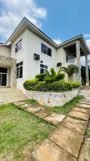 4bdrm House in Aburi Ahwediase for sale