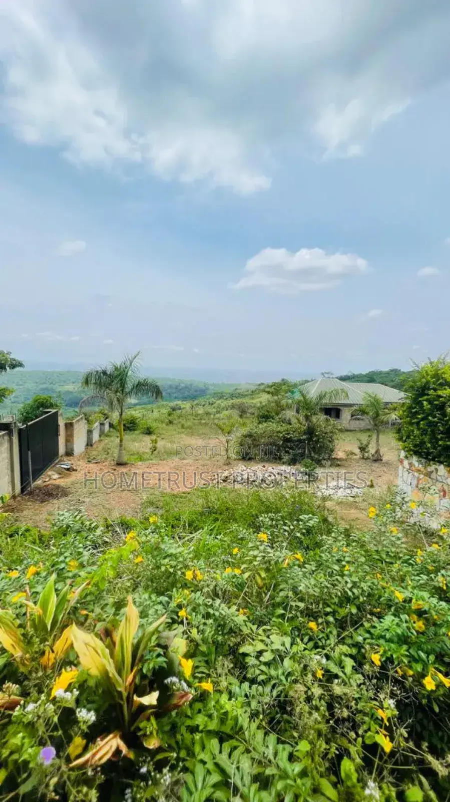 4bdrm House in Aburi Ahwediase for sale
