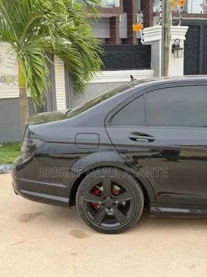 Mercedes-Benz C300 2012 Black