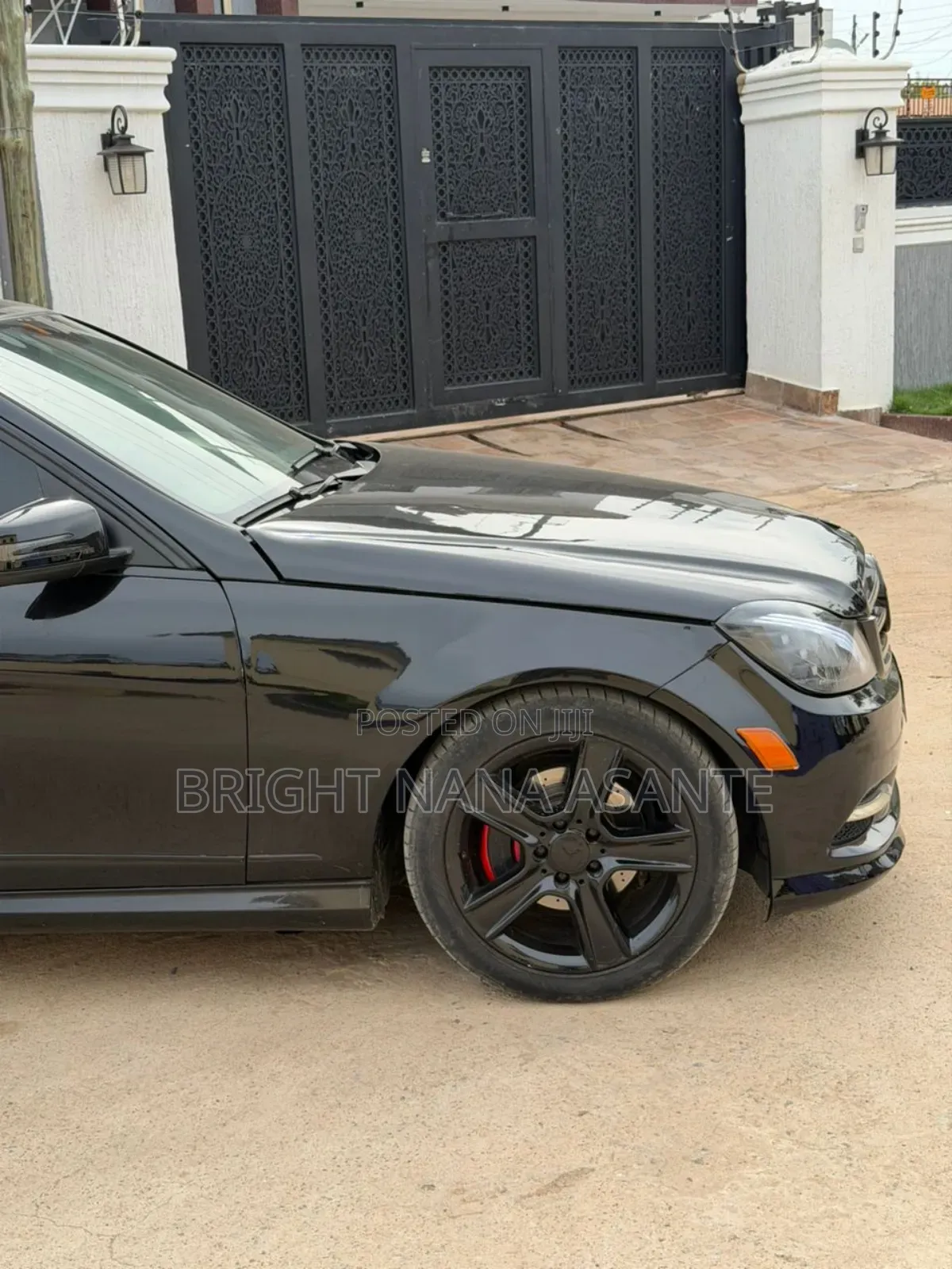 Mercedes-Benz C300 2012 Black