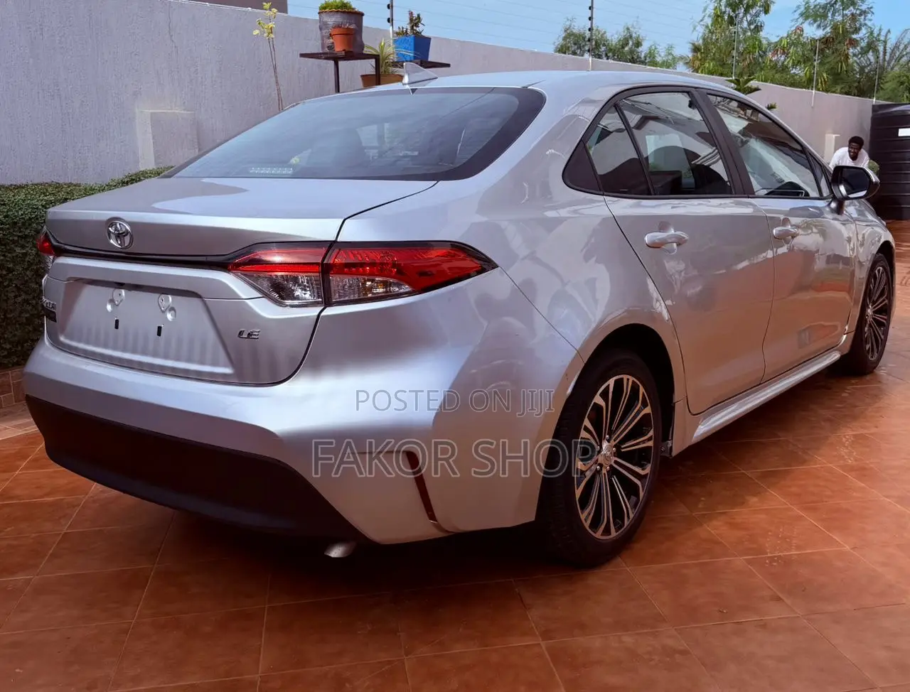Toyota Corolla LE 2023 Gray