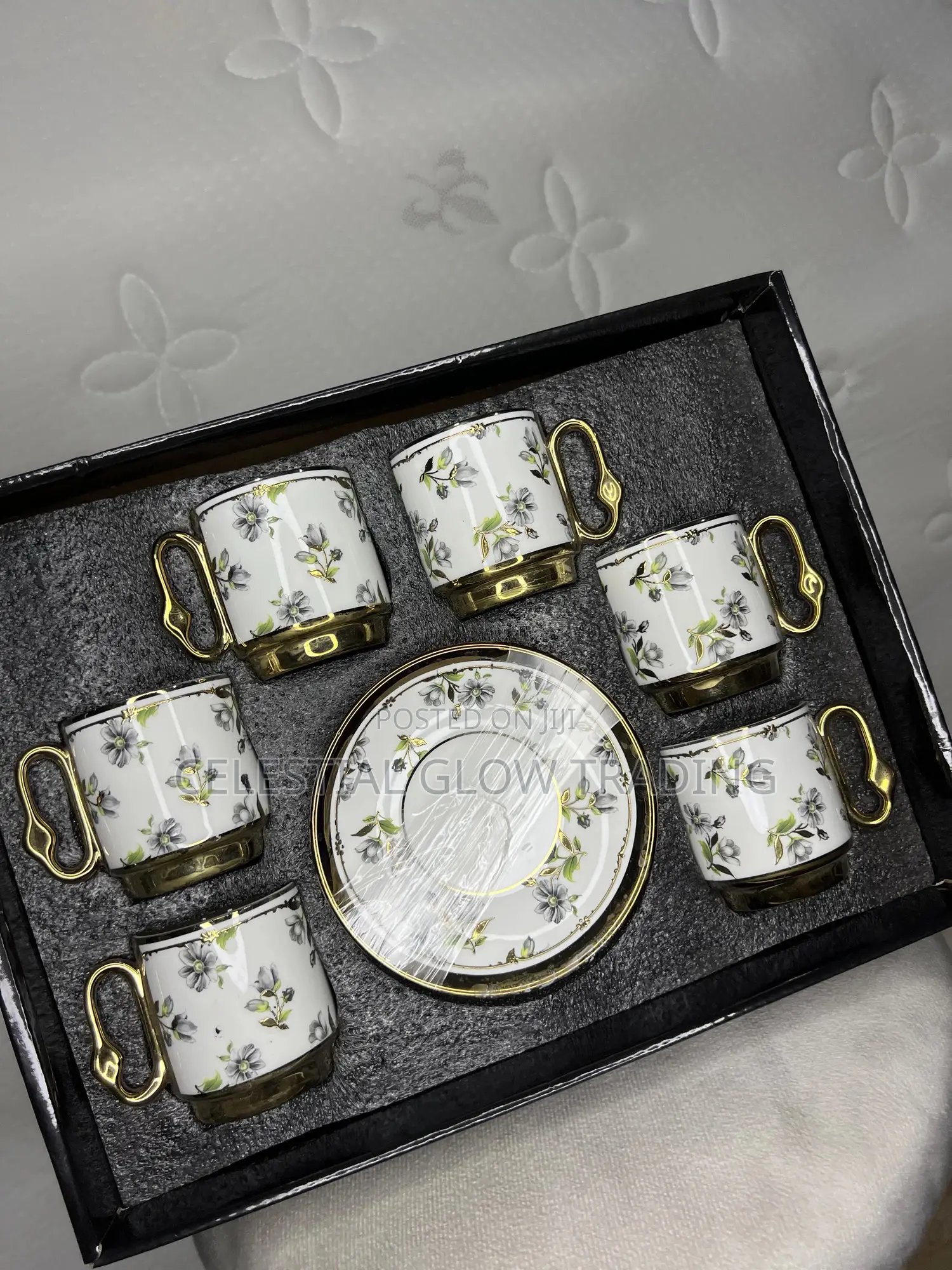 Luxury Ceramic Tea Set Gold Trim Leaf Design
