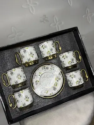 Luxury Ceramic Tea Set Gold Trim Leaf Design