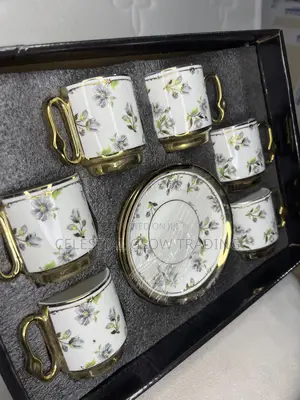 Luxury Ceramic Tea Set Gold Trim Leaf Design