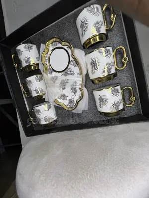Luxury Ceramic Tea Set Gold Trim Leaf Design