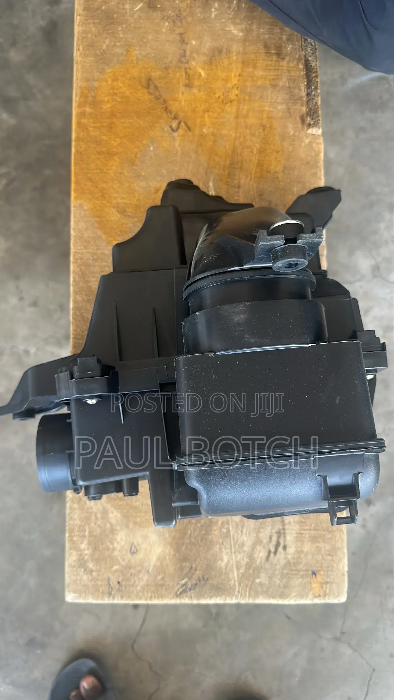 Honda Cr-v (1.5) Engine Air Cleaner Filter Box
