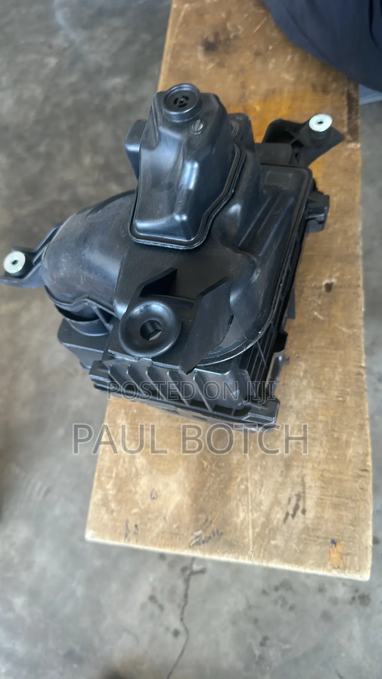 Honda Cr-v (1.5) Engine Air Cleaner Filter Box