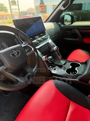 Toyota Land Cruiser 4.0 V6 GXR 2016 Black