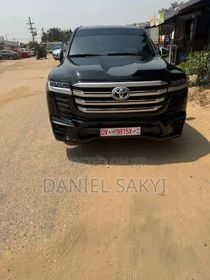Toyota Land Cruiser 4.0 V6 GXR 2016 Black