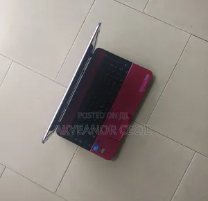 Laptop Toshiba Dynabook t552 4GB Intel Celeron HDD 320GB