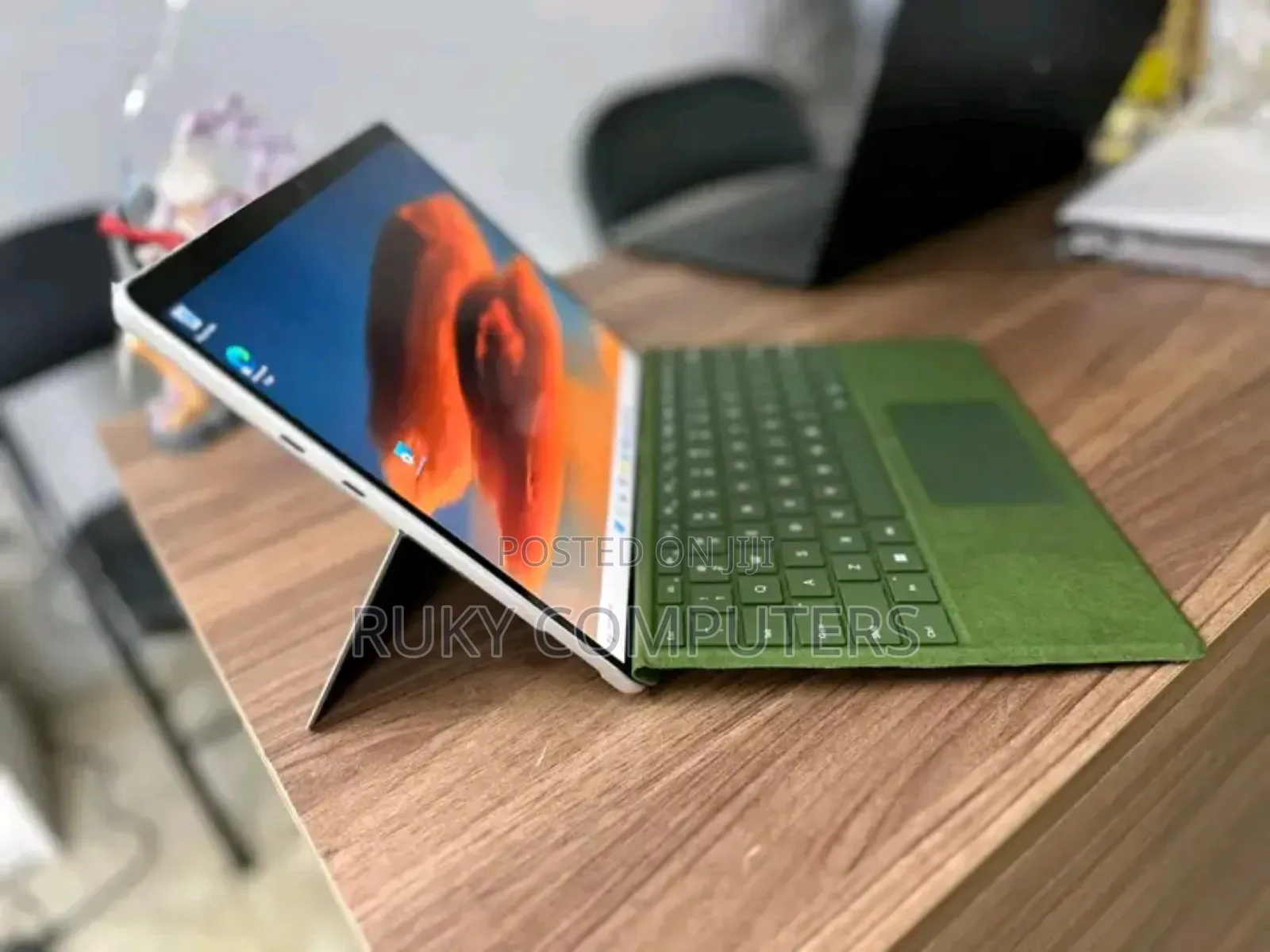 New Microsoft Surface Pro 512 GB Gray