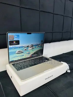 Laptop Apple MacBook Air 2022 M2 16GB Apple M2 SSD 256GB