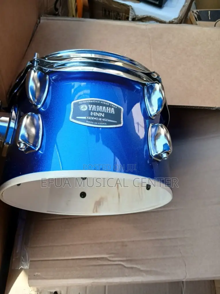 Yamaha Drum Set