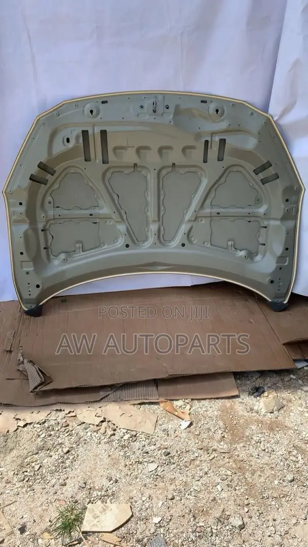 Toyota Yaris Ia 2016 Bonnet