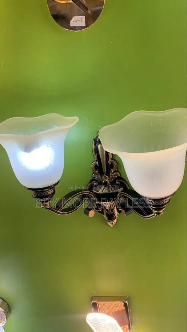 Double-Headed European-Style Retro Wall Sconce Lamp