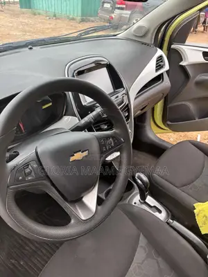 Chevrolet Spark LT w/1LT CVT 2017 Yellow