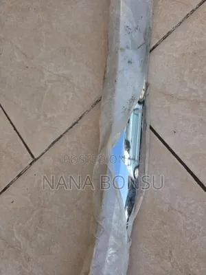 Toyota Voxy Bonnet Decoration