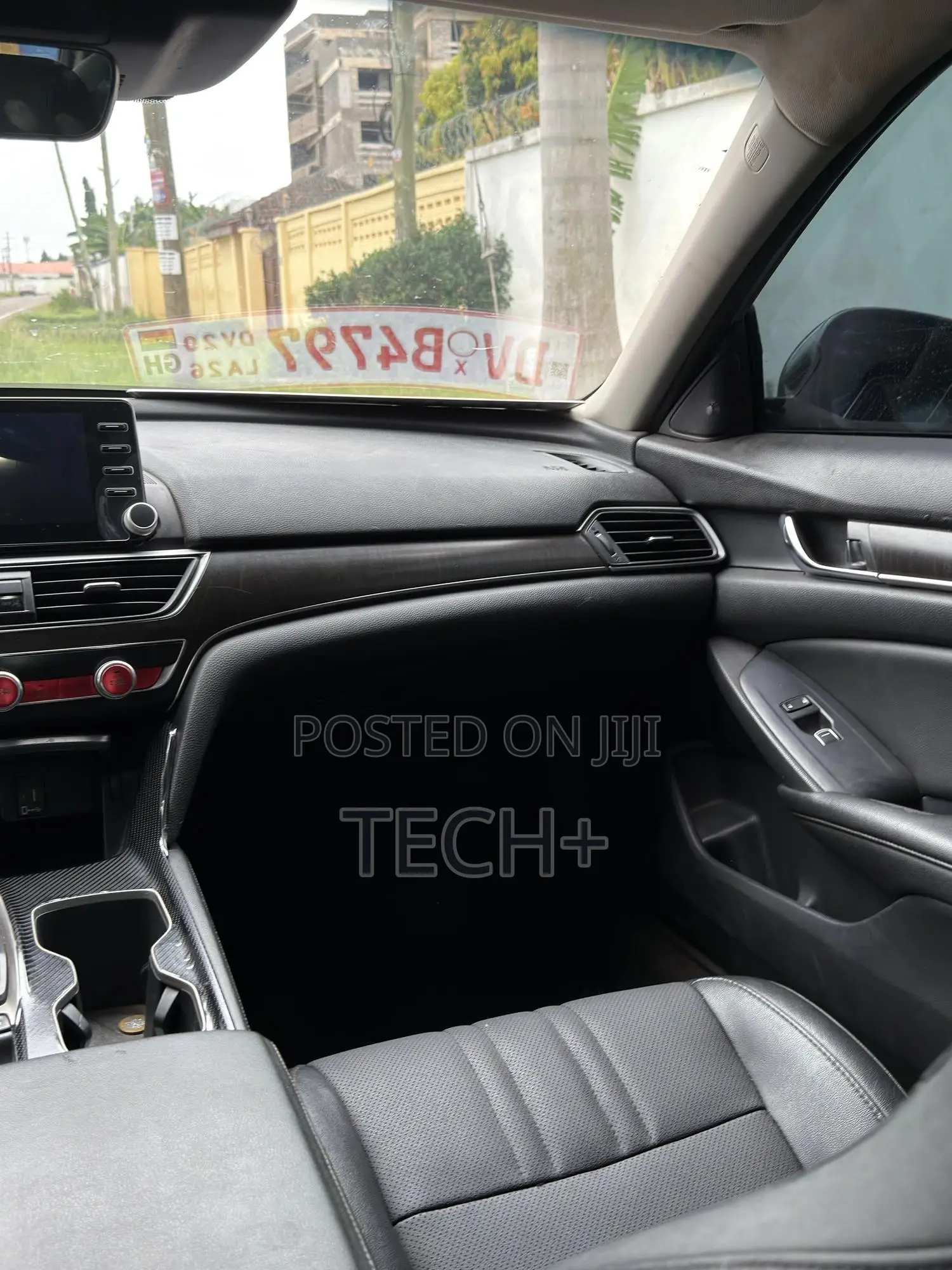 Honda Accord 2019 Pink