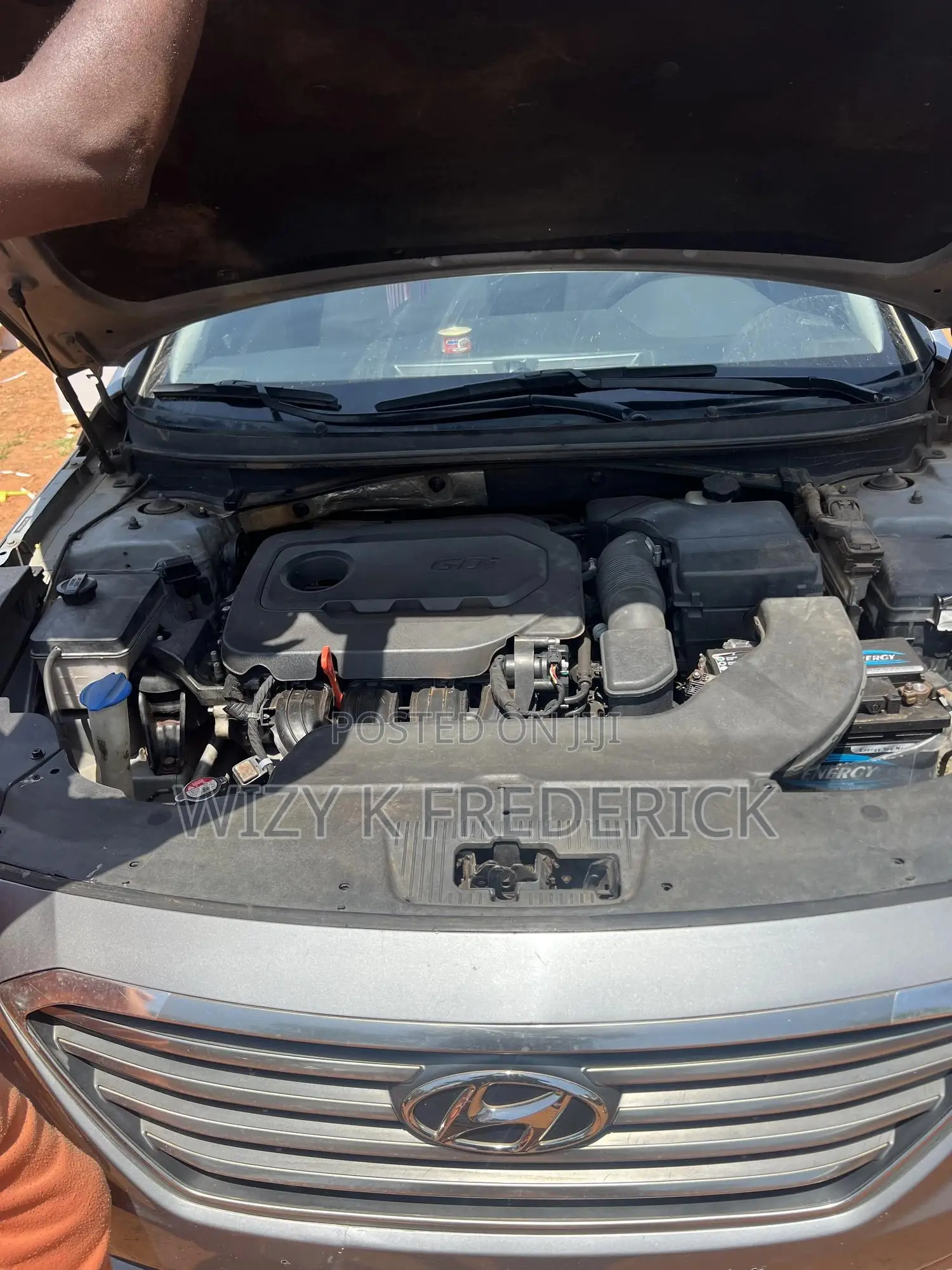 Hyundai Sonata SE 4dr Sedan (2.4L 4cyl 6A) 2015 Gray
