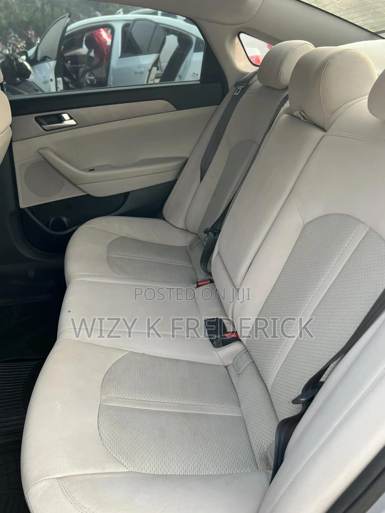 Hyundai Sonata SE 4dr Sedan (2.4L 4cyl 6A) 2015 Gray