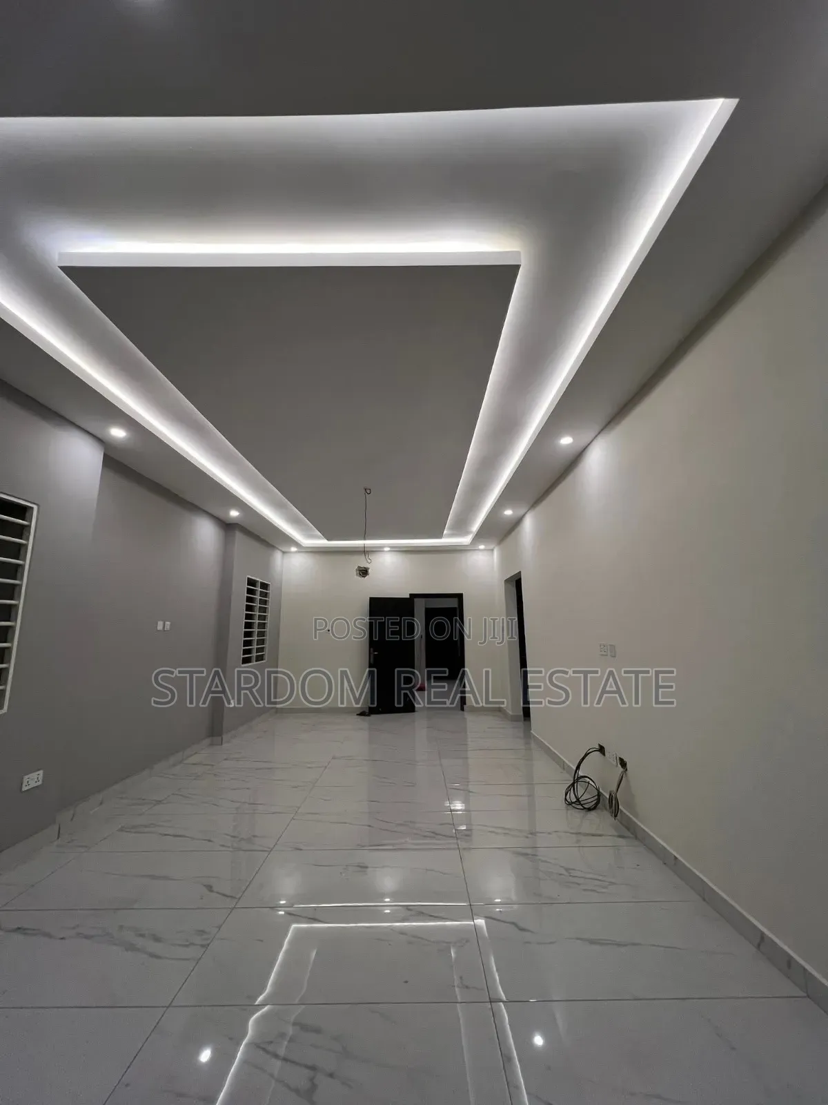 4bdrm Duplex in East Legon Hills, Boundary Road Area for sale
