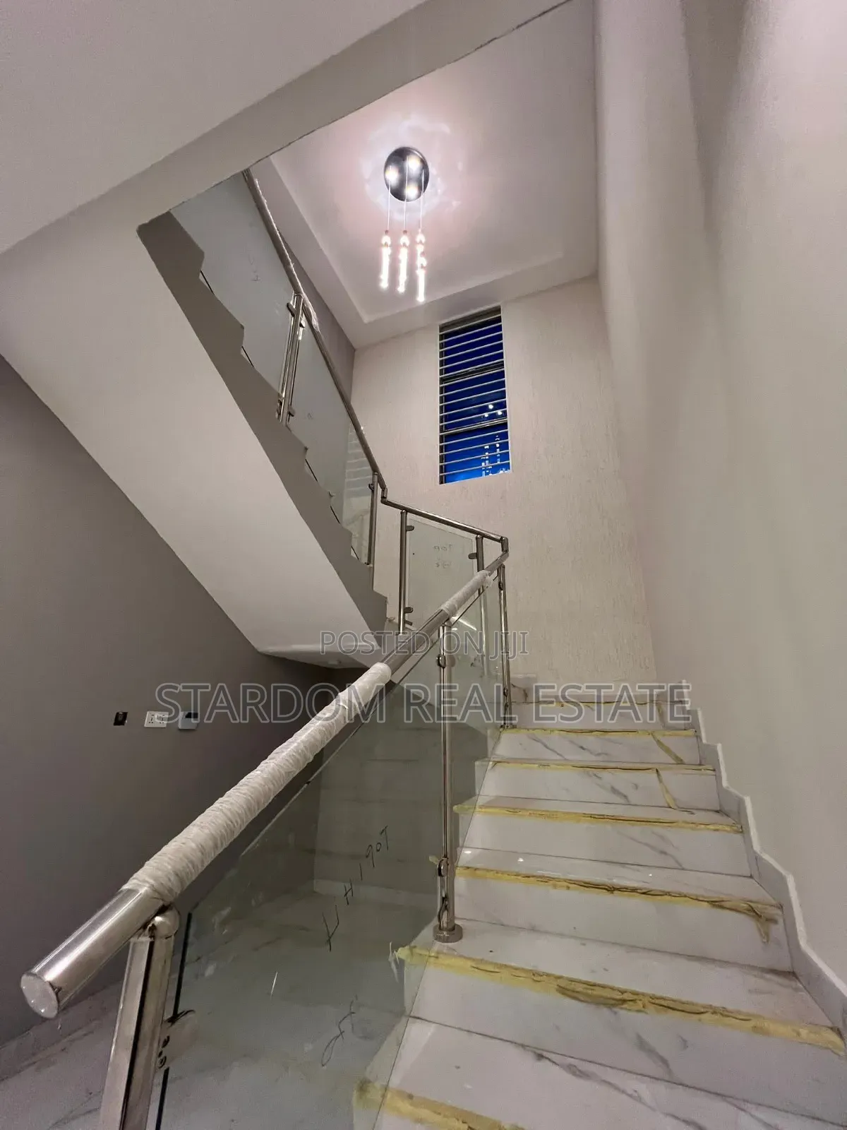 4bdrm Duplex in East Legon Hills, Boundary Road Area for sale