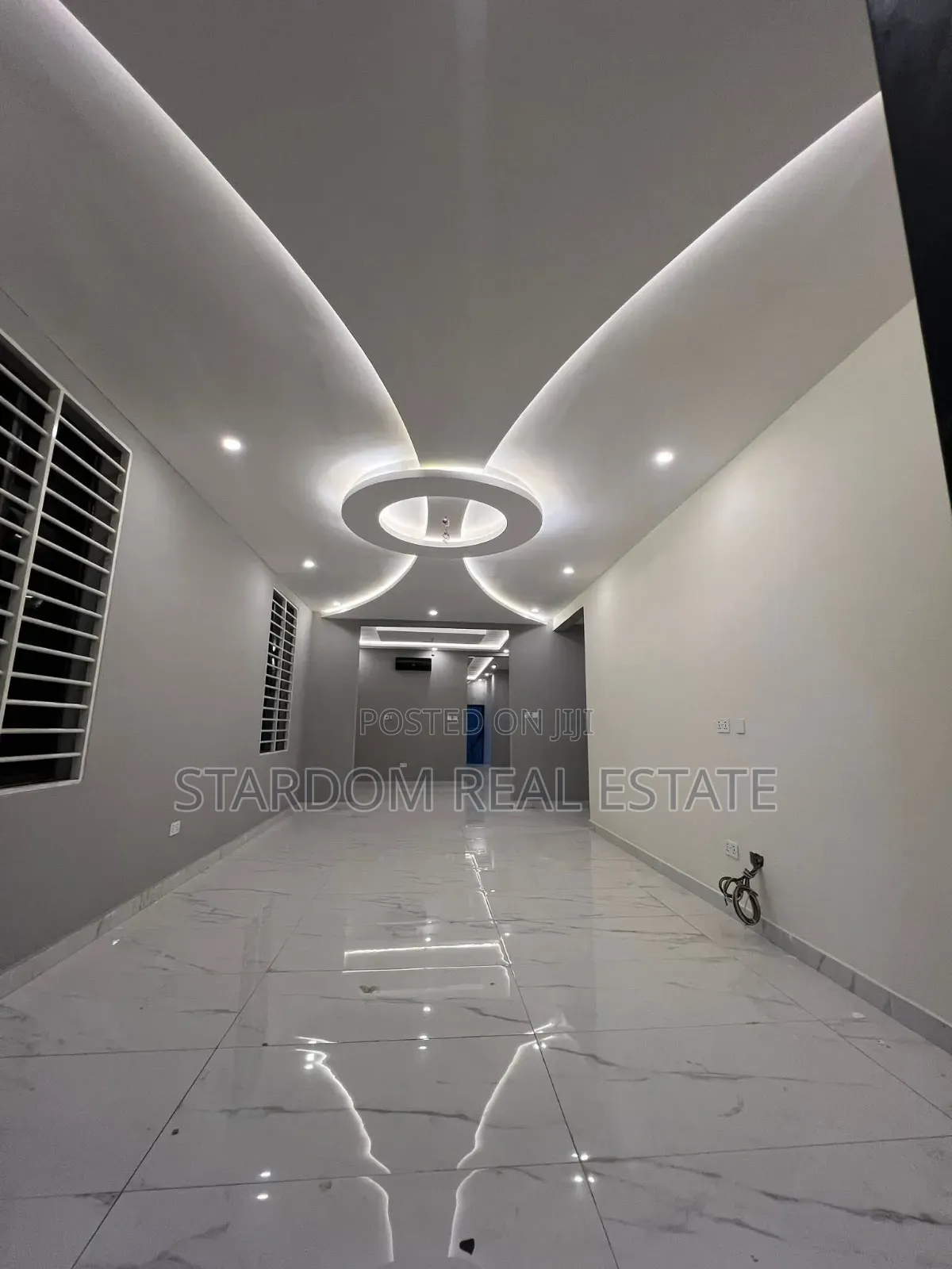 4bdrm Duplex in East Legon Hills, Boundary Road Area for sale