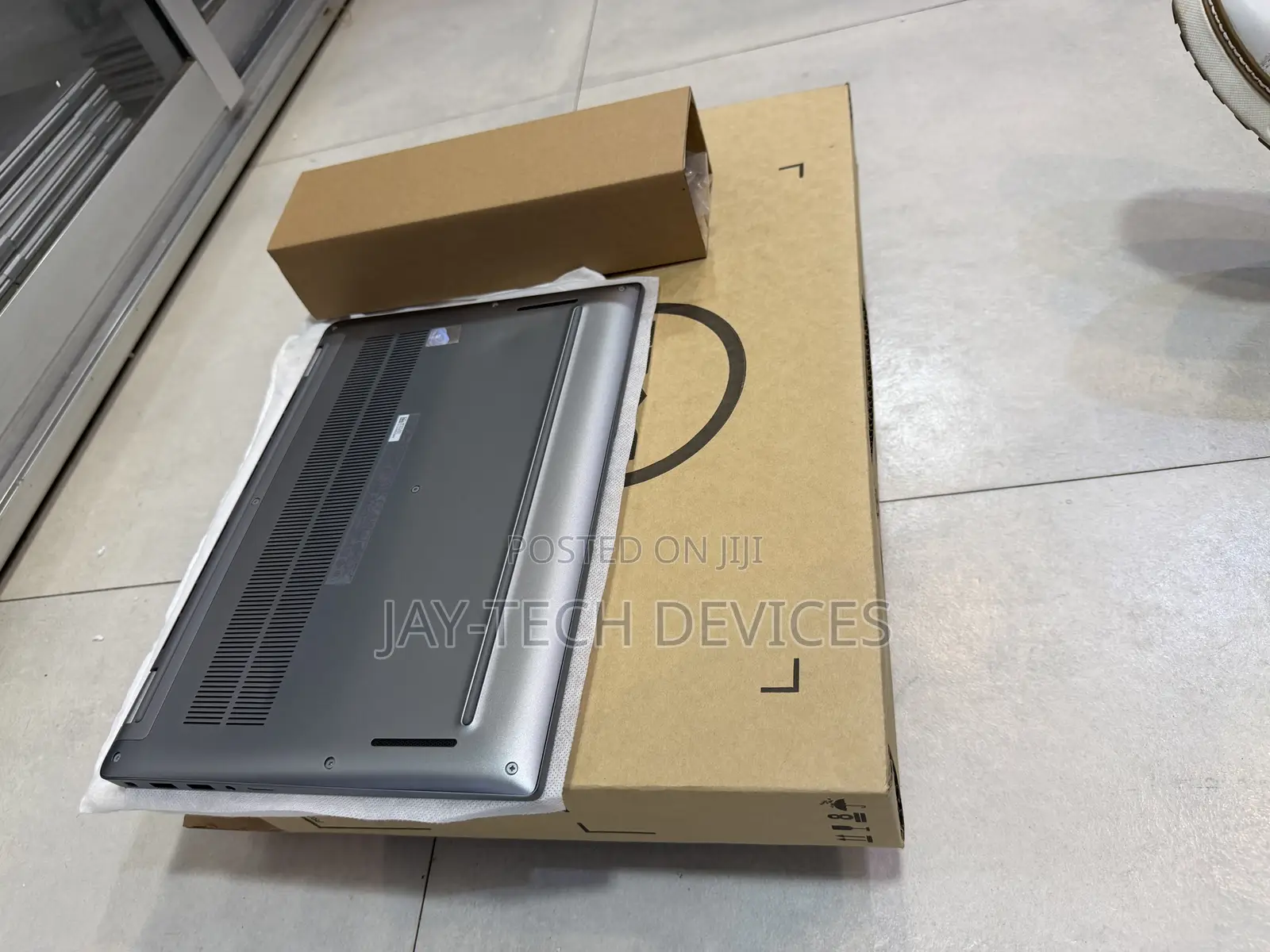 New Laptop Dell Latitude 7440 32GB Intel Core i7 SSD 512GB
