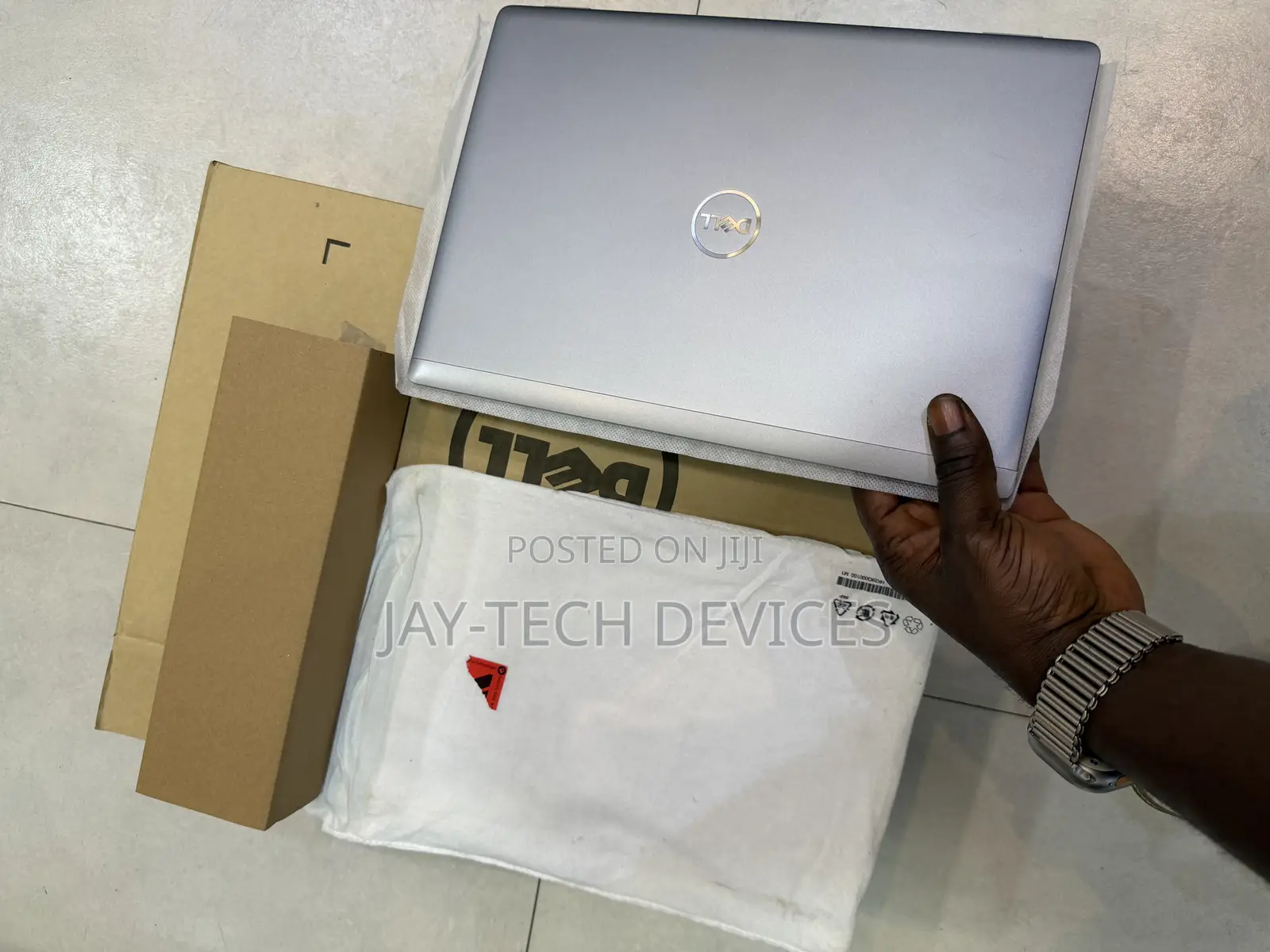 New Laptop Dell Latitude 7440 32GB Intel Core i7 SSD 512GB