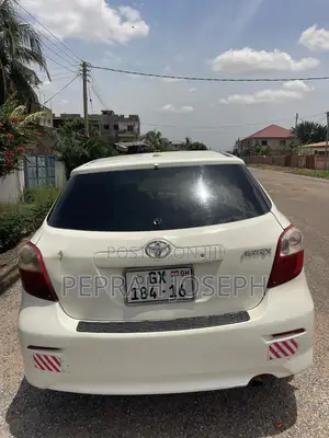 Toyota Matrix 2009 White
