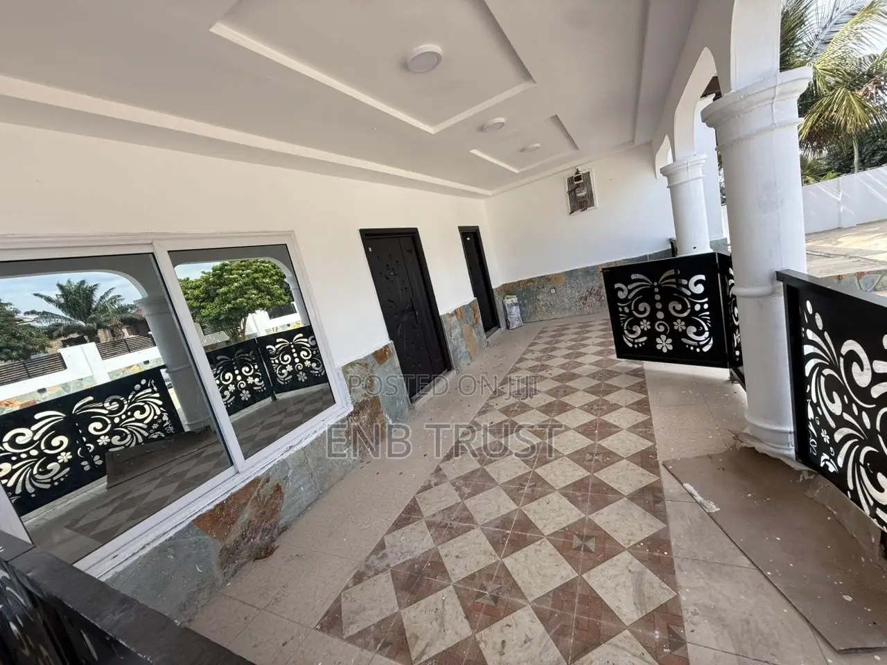 5bdrm House in Sonitra, Pokuase for rent